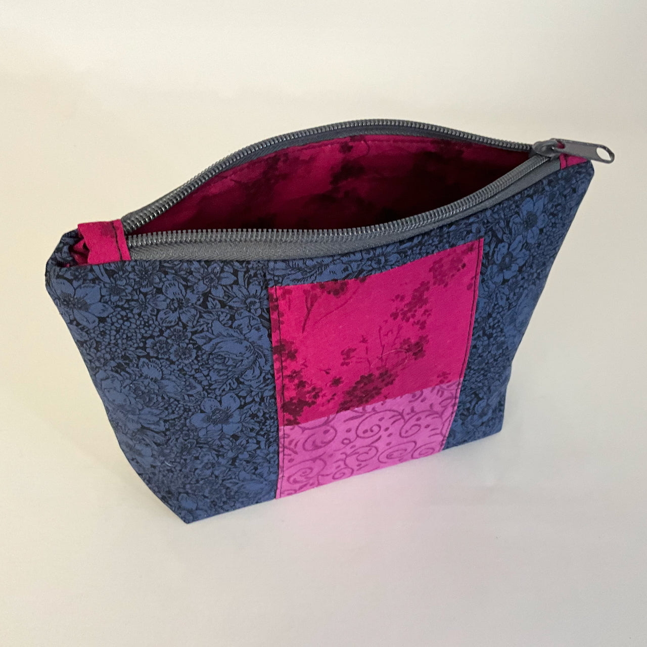 Handcrafted Zippered Bag With Gusset - Rainbow/Multicolors - Premium Cotton