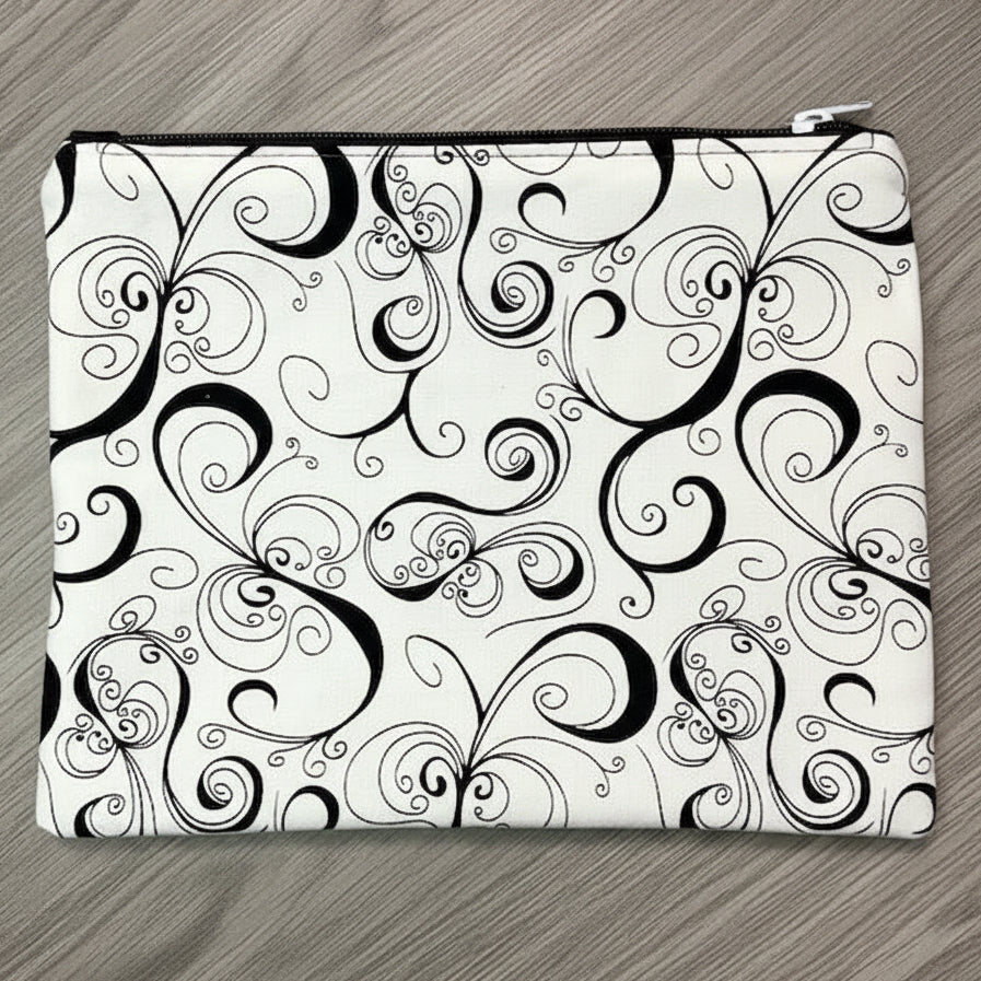 Black and white patterned pouch 
