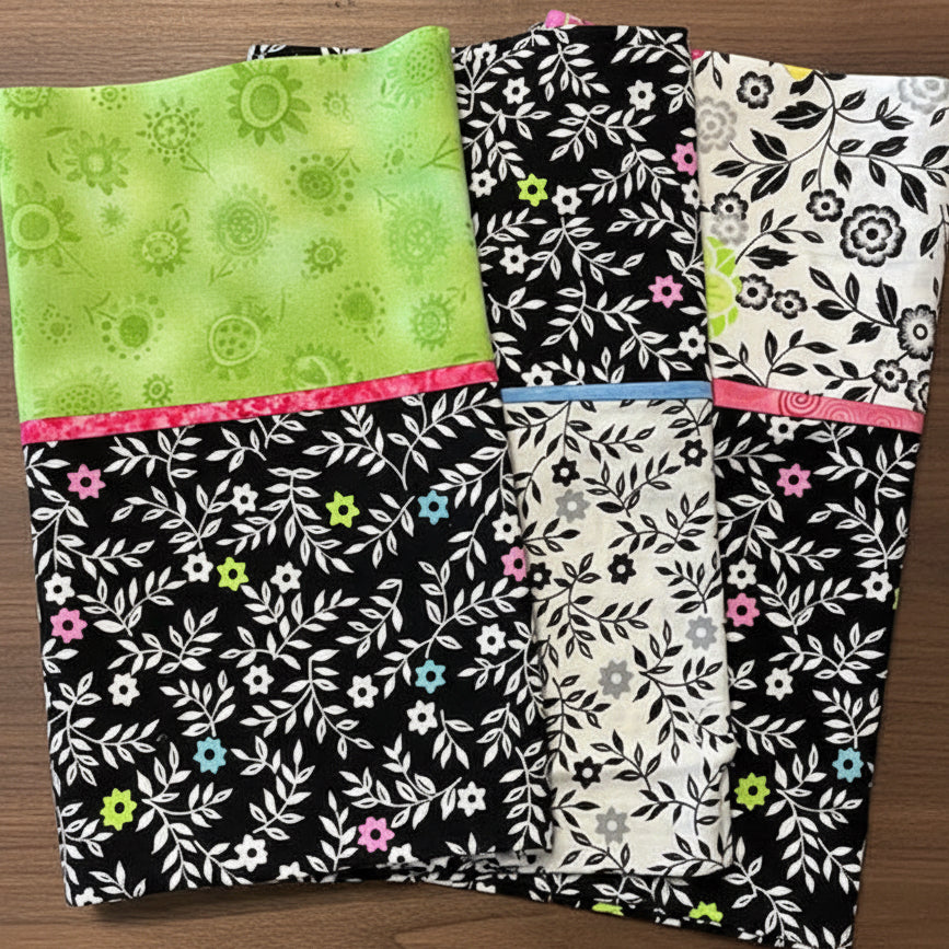 Pillowcases with floral patterns 
